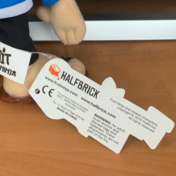 New Fruit Ninja plush toy half brick - Picture 4 of 4